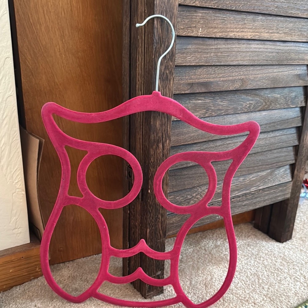Pink Owl Wall Hook Decor